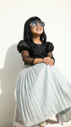 Frosted Noir Bow Princess Gown